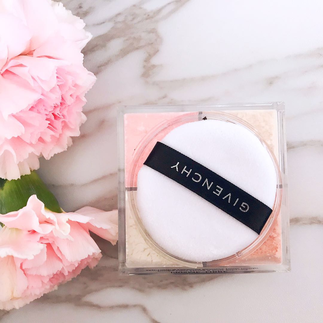 Givenchy Pressed Powder Review